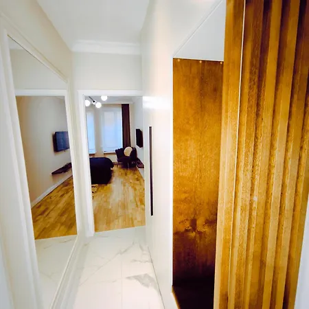 Ogarna 5 Apartment